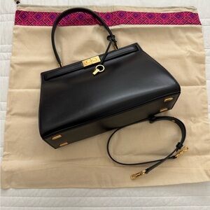 Tory Burch Black Leather Lee Radziwill Handbag